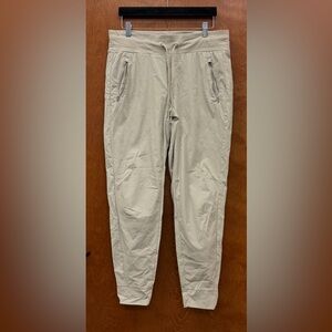 Athleta Trekkie North Jogger Athletic Pants Women’s Tan Khaki Size 12 Tall